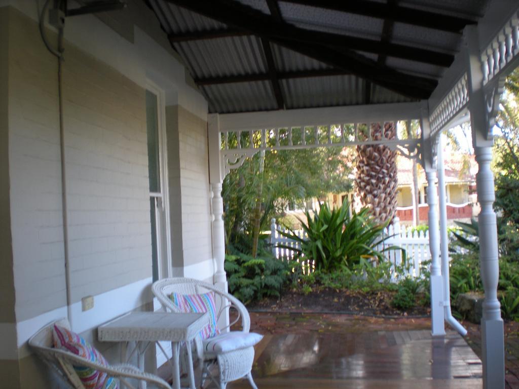 Durack House Bed And Breakfast Perth Exteriör bild