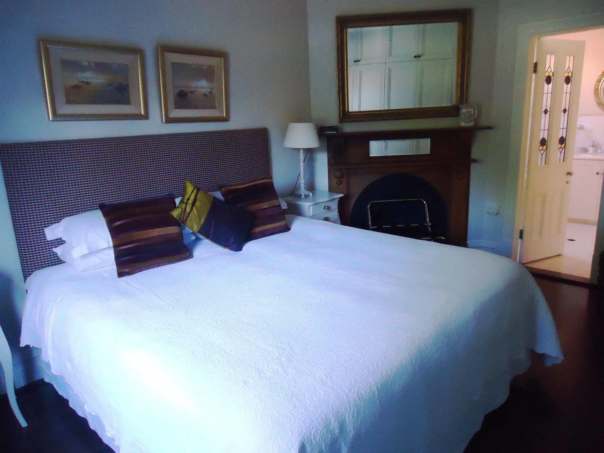Durack House Bed And Breakfast Perth Exteriör bild